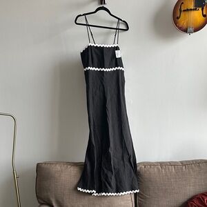 Olivaceous Charcoal Dress with Ivory Accent